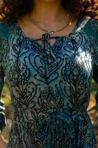 Robe maxi bohème en plumes de paon, coton modal, imprimé à la main Ajrakh, décontractée, occasionnelle, fabriquée à la main, mode éthique - Product Image 6