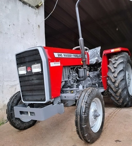 รถแทรกเตอร์ฟาร์ม Massey Ferguson ใหม่และมือสองพร้อมขายในราคาที่ดีที่สุด มีสินค้าในสต็อกแล้ว - Product Image 1
