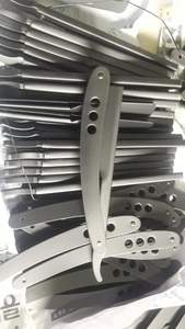 Private Label Classic Straight Edge Barber <b>Razor</b> for Close Shaving Salon Quality Men's Beard Cut Throat Finger <b>Razor</b> - Product Image 3