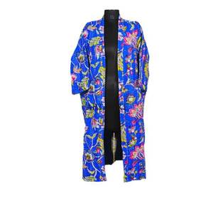 Robe Kantha de style kimono japonais faite à la main, imprimé Suzani multicolore, veste thermique réversible pour l'hiver, ceinture à nouer, vêtements de nuit, utilisation en spa - Product Image 2