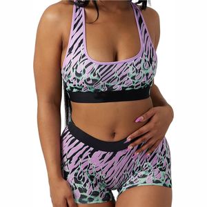 Conjunto Deportivo para Mujer, Ecológico, Ligero, Transpirable, con Estampado por Sublimación, Top Deportivo y Pantalones Cortos con Cintura Elástica - Product Image 3