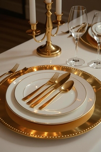 ชุดช้อนส้อมสแตนเลสสีฟ้าสำเร็จรูปสดใสและประณีตเป็นตัวเลือกที่ดีที่สุดสำหรับบ้านสุดหรูและการรับประทานอาหารชั้นยอด - Product Image 6