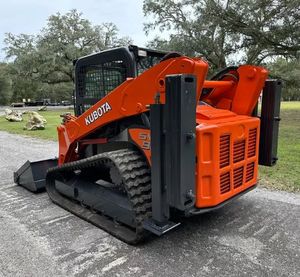 2024 nouvelles mini-chargeuses compactes Kubota D1703 sans arrêt du moteur, flèche flottante, configuration haut de gamme utilisée - Product Image 4