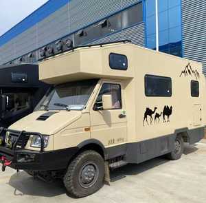 Camping-car de luxe tout-terrain 4-6 personnes avec douche, toilettes, cuisine et une chambre – Mini-caravane RV très demandée - Product Image 1
