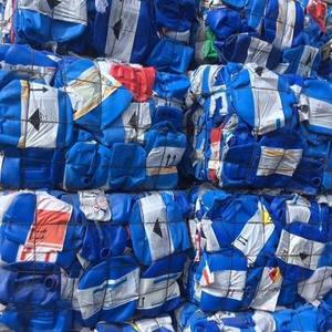 Déchets de polyéthylène haute densité (HDPE) de qualité moulage, plastique recyclé en fûts bleus, PET en balles en vrac, respectueux de l'environnement, à vendre - Product Image 4