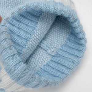 Gorro de calavera de punto de invierno para exteriores, gorro con puños acanalados con estilo suave de doble tono para un aspecto cálido a la moda - Product Image 4