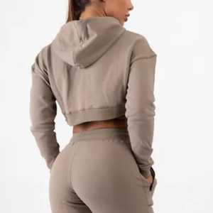 Conjunto Deportivo de Dos Piezas para Invierno, Talla Grande, Unisex, Top Corto con Capucha y Pantalones Deportivos, Antibacteriano y Transpirable - Product Image 2