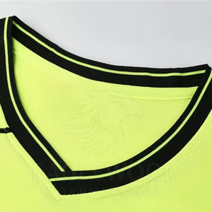 Camiseta de Fútbol Personalizada con Etiqueta Privada, la Más Vendida, 100% Poliéster, Ligera, Transpirable, Personalizable con Nombre de Equipo en la Parte Delantera, OEM - Product Image 3