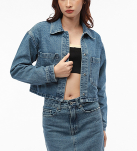 Custom Casual Outwear <b>Lightweight</b> Soft Button up Full Sleeve Oversize Womens Crop <b>Denim</b> <b>Jacket</b> OEM Customized Women <b>Denim</b> <b>Jacket</b> - Product Image 2