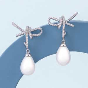 Trendy Fashion Drop Earrings 187689 - Product Image 1
