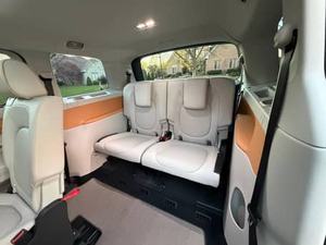 2025 I D. B U Z AWD Sedán de Doble Motor con Neumáticos R18, Asientos de Cuero, Batería de Litio, 6 Plazas y Techo Panorámico - Product Image 3