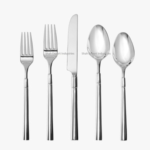 Ensemble de couverts en argent en acier inoxydable avec placage à poignée unique et créatif pour les dîners et les cadeaux de mariage à la maison - Product Image 3