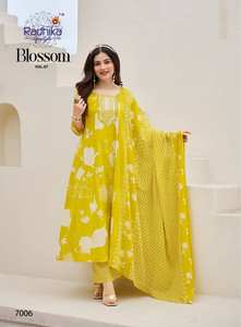 Fondo Kurti con estampado de algodón de primera calidad con bordado Dupatta, colección de ropa india y pakistaní, precio al por mayor para ropa de fiesta - Product Image 4