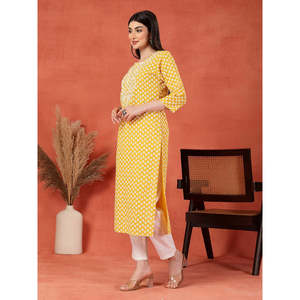 ชุดคุर्ตาผู้หญิงลายดอกไม้ คอวี ผ้าฝ้ายแท้ ระบายอากาศได้ดี ปักลายแบบไม่สมมาตร สไตล์ลำลอง ไซส์ XL ผ้าป๊อปลินผสมไหม - Product Image 4