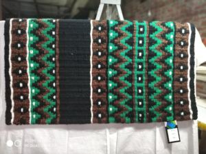 Tapis de selle de cheval de dressage en laine et cuir de Nouvelle-Zélande produit manufacturé rempli de coton pailleté de style occidental - Product Image 6