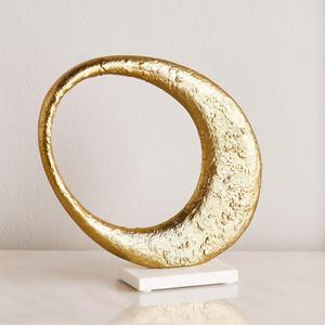 Sculpture décorative en finition dorée, ornements décoratifs pour table et bureau à domicile, décoration de bureau, sculptures abstraites - Product Image 4