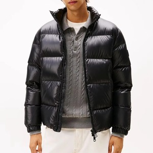 Nouvelle veste bomber matelassée à capuche pour homme, style urbain tendance, personnalisable, en toile et polyester, collection hiver 2026 - Product Image 1