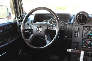 HUMMER H-2 SUT 2006 IMPECABLE, MOTOR V8 DE 6.0 LITROS, TRACCIÓN EN LAS 4 RUEDAS, TRANSMISIÓN AUTOMÁTICA - Product Image 2