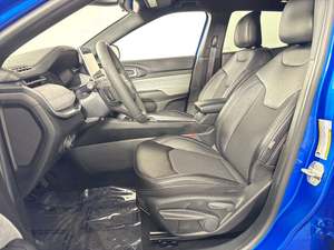 JEE COM-PASS LATITUDE SUV CROSSOVER 4WD 2024 D'OCCASION EN BON ÉTAT - Product Image 4