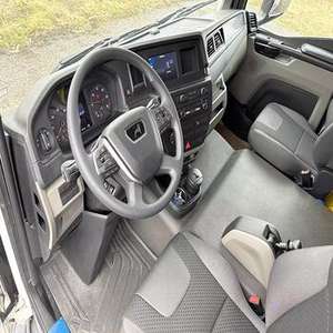 Navette 4x4 tout-terrain à usage intensif pour les passagers - Product Image 2