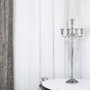 Candélabre en aluminium à 5 bras fini blanc de meilleure qualité pour la décoration de table d'anniversaire et de mariage à la maison - Product Image 2