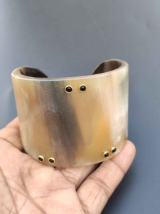 สร้อยข้อมือเขาควายทำด้วยมืออุปกรณ์เสริมเป็นมิตรต่อสิ่งแวดล้อมสำหรับเป็นของขวัญปาร์ตี้ - Product Image 5