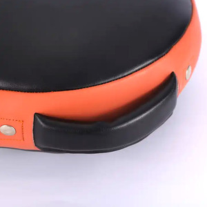 Nouveau bouclier de boxe de qualité 2025, respirant, confortable, en cuir véritable, unisexe, pour adultes et enfants, pratique - Product Image 2