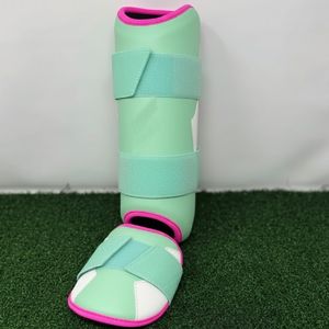 Espinilleras Transpirables con Diseño Antideslizante, Protección Resistente para Kickboxing, Sparring y Entrenamiento de Combate - Product Image 6