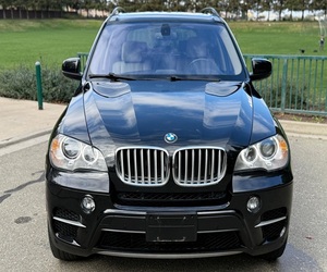 BMW X5 xDrive35d d'occasion 2012 en excellent état, prêt à être expédié - Product Image 1