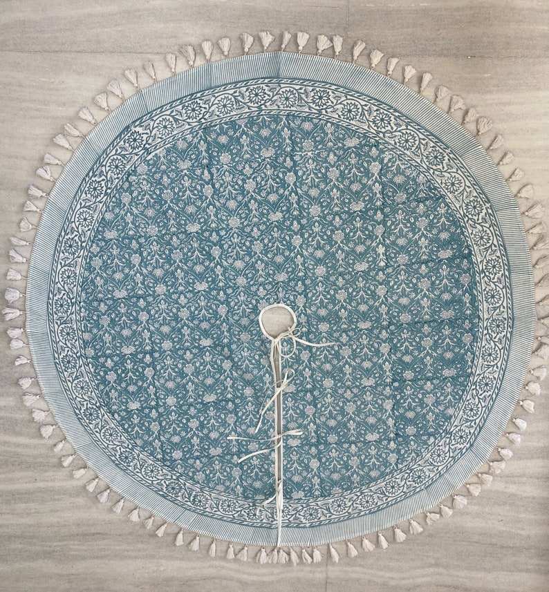 สีเขียวเป็ดน้ำ