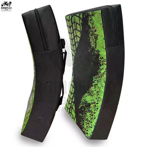 Meilleure qualité en gros professionnel Kick Pads combat taille personnalisée haute fabrication avec nouveau style Kick Pads - Product Image 5