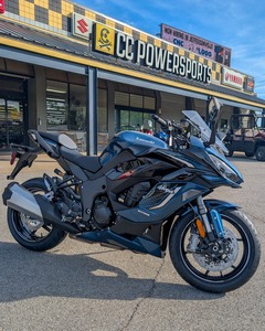 Motocicleta Deportiva de Turismo Premium 2026 de 1100cc - Product Image 1