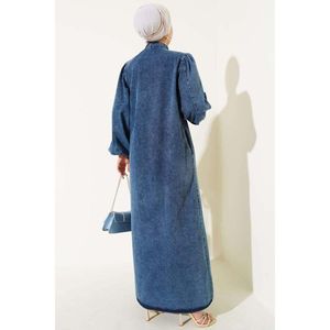 Robe en jean à manches ballon demi-boutonnées - Product Image 4