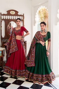 ผ้าไหมพิมพ์ลาย ikkat ใหม่สวยแบบ Tussar พร้อมกระจกจริงสำหรับทำงาน navratri lehenga cholic - Product Image 5