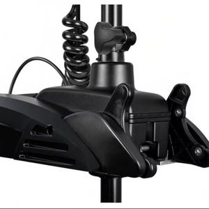 Dernier modèle abordable du moteur de pêche à la traîne Minn Kota Ulterra à montage sur arc, avec sonar Chirp à double spectre, 80 lb. Thrust, 60 pouces contrôle - Product Image 3