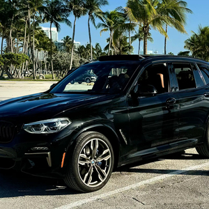 2020 X3 M40i เทอร์โบ 6 สูบ ขับเคลื่อนสี่ล้อ รุ่นวากอน แพ็คเกจ Executive เกียร์อัตโนมัติ เบาะหนัง แบตเตอรี่ลิเธียม ล้อแม็ก R20 ไฟหน้าซ้าย ปรับแต่งบางส่วน - Product Image 1