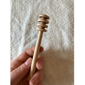 Cazo de miel de madera con mango cómodo Utensilio de cocina perfecto para jarabe de arce miel y líquidos pegajosos - Product Image 2