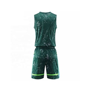 Conjunto de impresión de baloncesto por sublimación de alta calidad uniforme de baloncesto de impresión sin mangas Venta caliente uniforme de baloncesto BSCI - Product Image 3