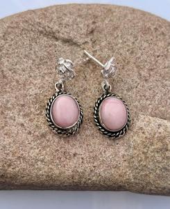 Boucles d'oreilles en argent sterling 925 avec opale rose, fabrication artisanale, magnifiques bijoux pour femmes, bijoux en argent - Product Image 5