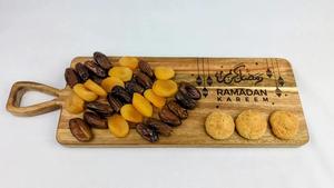 Tabla de Servir de Madera Grabada con el Mensaje 'Ramadán Kareem', Tabla de Cortar de Madera Natural Hecha a Mano, Elegante Decoración de Cocina Islámica, Regalo - Product Image 3