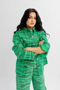 แจ็กเก็ตยีนส์วินเทจของผู้หญิงแจ็กเก็ตยีนส์แบบเรียบลำลองสำหรับฤดูหนาวเสื้อนอกแฟชั่นดีไซน์ใหม่ - Product Image 6