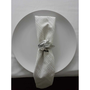 Porte-serviettes décoratif en forme de feuille d'or Porte-serviettes en métal de qualité supérieure pour fournitures de restaurant d'hôtel au prix le moins cher - Product Image 5