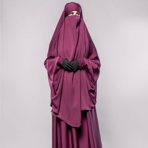 Grossiste mondial au Pakistan Tenue islamique modeste pour femmes musulmanes Jilbab en diamant Robe longue au sol grande taille disponible - Product Image 1