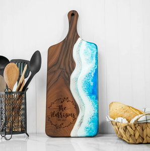 Tabla de Cortar Queso de Madera de Nogal con Mango de Bambú de Calidad y Resina Azul para Cortar, Tabla de Resina y Madera de Acacia - Product Image 4