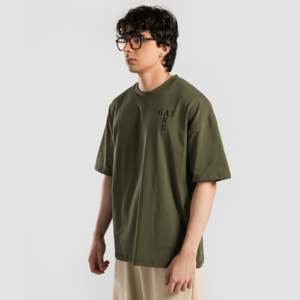T-shirt Oversize ARR X GAI en Coton Biologique 100% Jersey 240g – Tissu Lourd, Tendance, Impression Vierge, Couleur Olive - Product Image 3