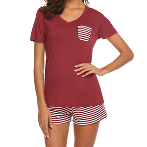 ชุดนอน2ชิ้นสำหรับเด็กผู้หญิง, ชุดนอนครอบครัวสีคริสต์มาสน่ารักผ้าฝ้ายกราฟิกตัวอักษร - Product Image 6