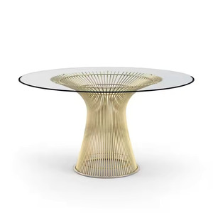 Table d'appoint ronde avec dessus en verre et base en métal doré - Product Image 1