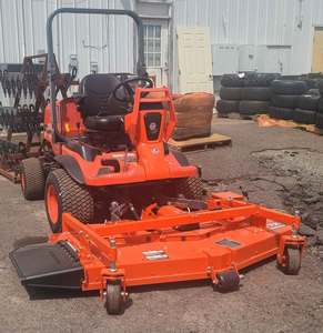 รถตัดหญ้าแบบ Zero Turn Wheel Tractor ขนาด 21 แรงม้า เครื่องยนต์เบนซิน ใบมีดตัดหญ้ากว้าง พร้อมถังเก็บหญ้าด้านหลัง สำหรับพื้นที่เพาะปลูกและสวนผลไม้ - Product Image 1