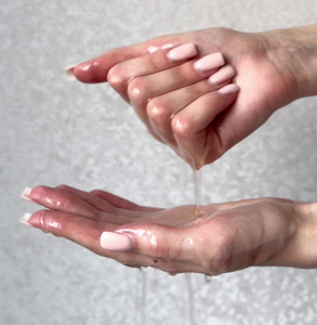 Huile de massage rafraîchissante à la pomme, nourrissante et hydratante, production européenne, écologique, biologique, soin de la peau du visage et des mains - Product Image 5