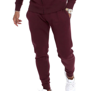 Vente en gros de survêtements de haute qualité personnalisés pour hommes, ensemble de jogging respirant avec logo de sublimation, survêtement confortable à porter en équipe - Product Image 4